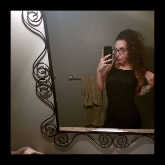 Meet your Posher, Tashiana - Picture 1 of 1